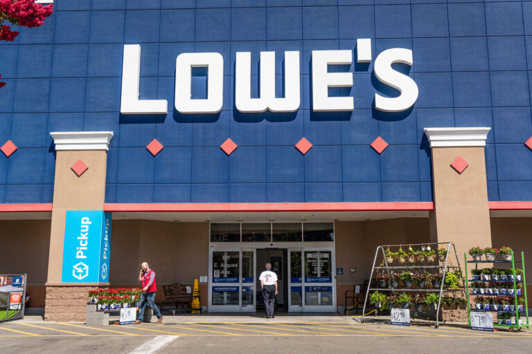 Lowe’s Military Discount and Savings Guide for Veterans in 2025
